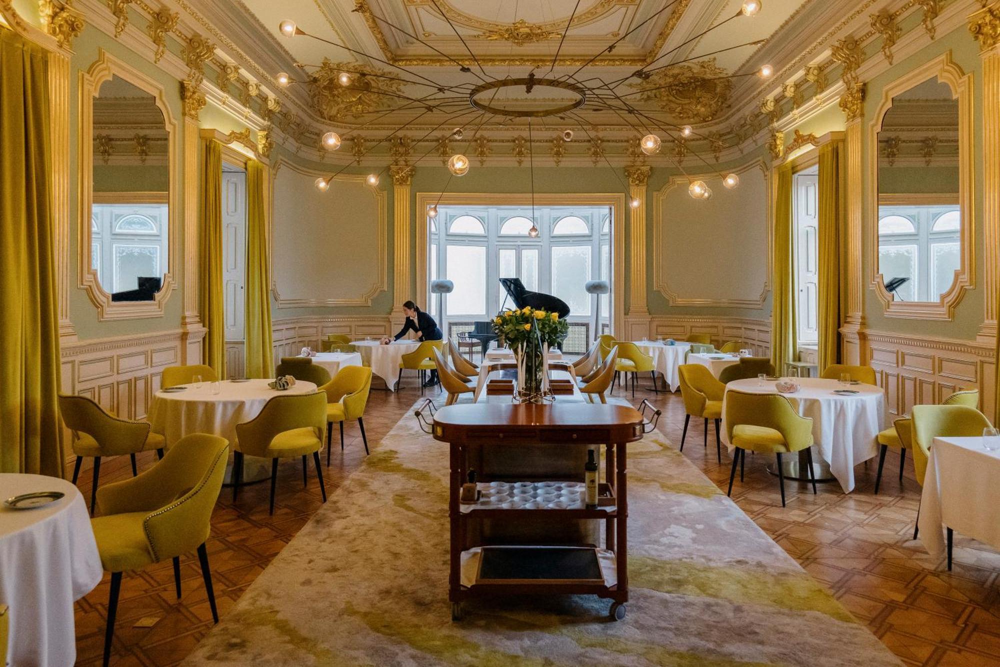 Vila Foz Hotel & Spa - Member Of Design Hotels Πόρτο Εξωτερικό φωτογραφία Restaurant AOC