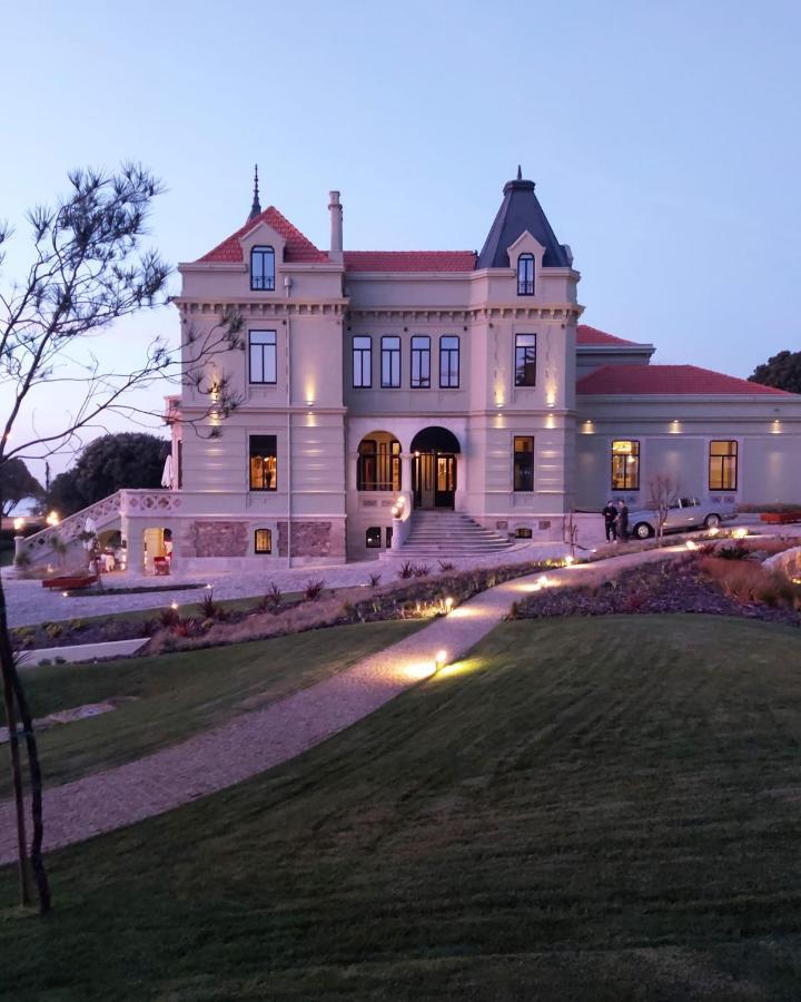 Vila Foz Hotel & Spa - Member Of Design Hotels Πόρτο Εξωτερικό φωτογραφία The main building of the university